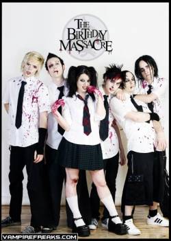 http://www.spirit-of-rock.com/les%20goupes/T/The%20Birthday%20Massacre/pics/b781_2.jpg