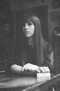 Gemma Rundle Emma Ruth Rundle - discography, line-up, biography, interviews, photos