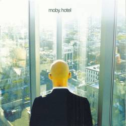Moby : Hotel