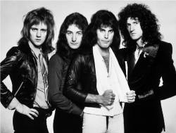 Queen - discographie, line-up, biographie, interviews, photos